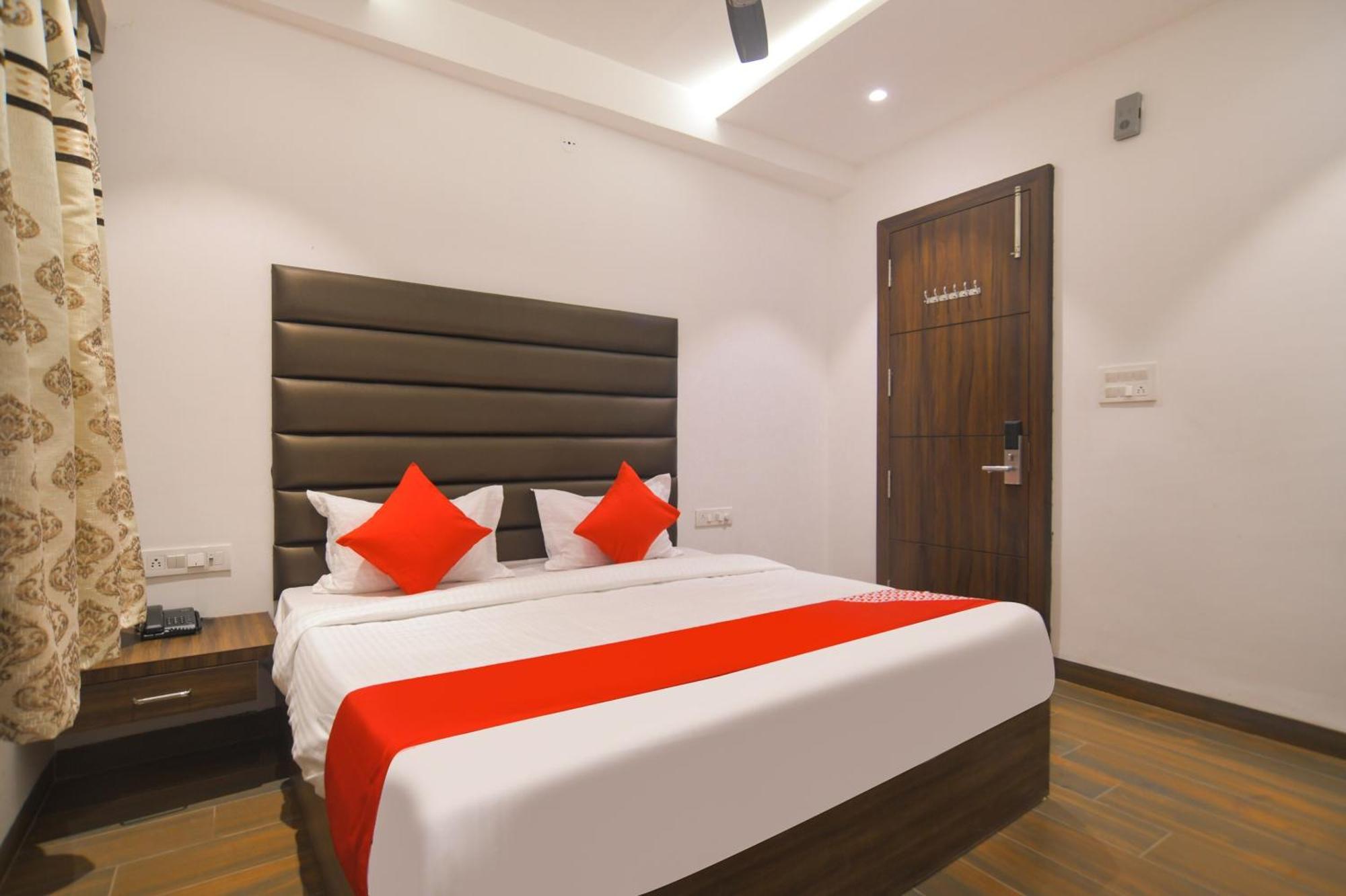 Hotel O Rudraksh 印多尔 外观 照片