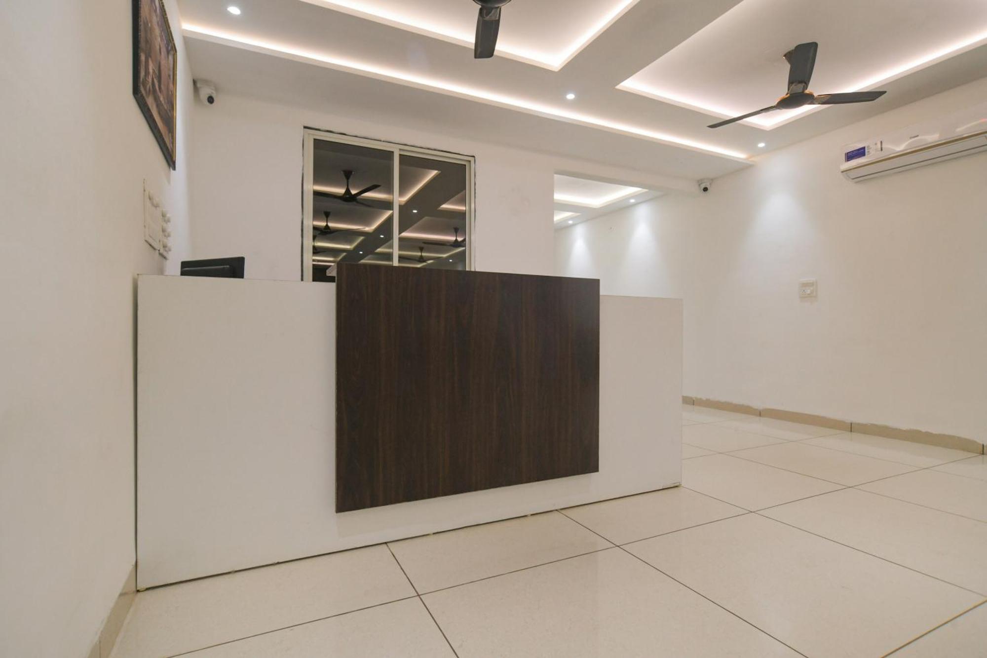 Hotel O Rudraksh 印多尔 外观 照片